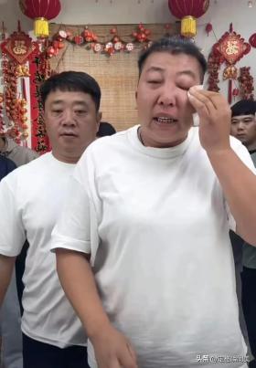 罚165万！东北雨姐“假红薯粉”被查实，评论区老铁们自嘲笑不活