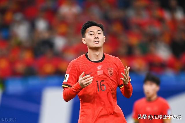 国足2-1战胜印尼，赛后球员评分：5人优秀，1人不及格！