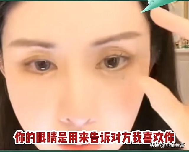 韦雪现身直播，亲自教学如何“拿捏”男人，网友：每一条都太炸裂