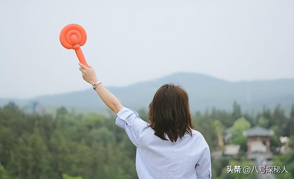 花钱如流水的5位女星：有钱也养不起，她们的高消费你想都想不到