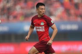 中超疯狂夜:榜首易主!海港1-0,申花2-2,蓉城1-1,国安3-1,泰山3-3!