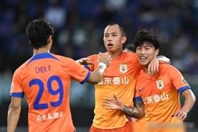 中超疯狂夜:榜首易主!海港1-0,申花2-2,蓉城1-1,国安3-1,泰山3-3!